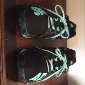 Adidas Vigor Bounce Trail Running Shoes